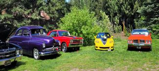 Halfway House Bar and Grill Car Show