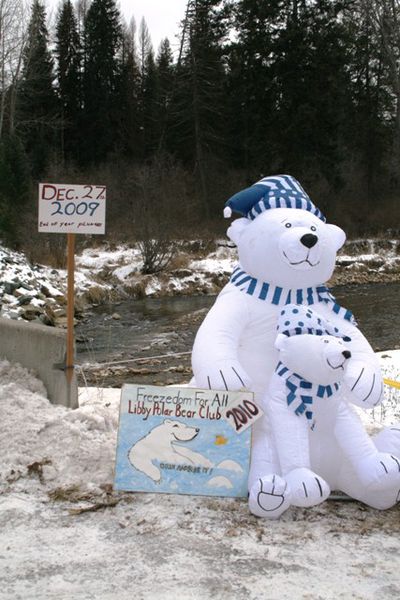 Polar Bear mascot. Photo by LibbyMT.com.