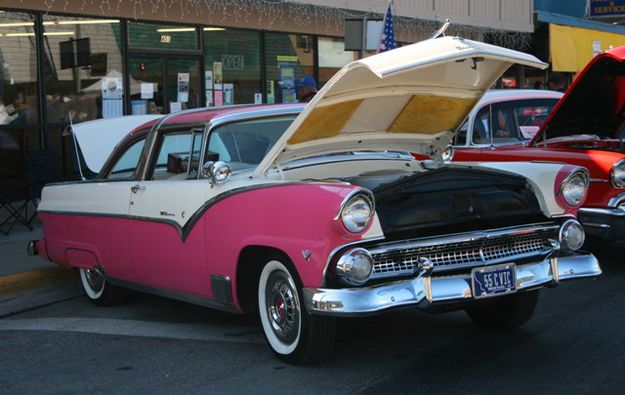 1955 Ford Crown Victoria. Photo by LibbyMT.com.