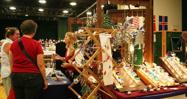 Juried Craft Show. Photo by LibbyMT.com.