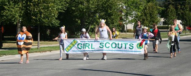 Girl Scouts. Photo by LibbyMT.com.