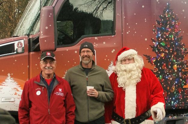 Larry, Pete and Santa. Photo by LibbyMT.com.