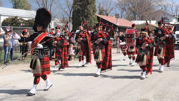 Montana Highlanders Bagpipe Band. Photo by LibbyMT.com.