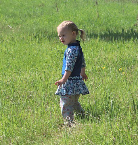 Just exploring, Mom. Photo by LibbyMT.com.