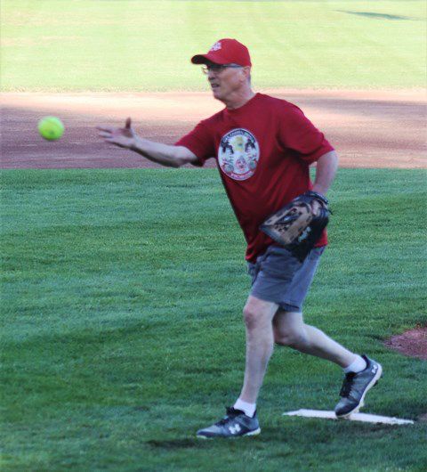 Steve pitches. Photo by LibbyMT.com.