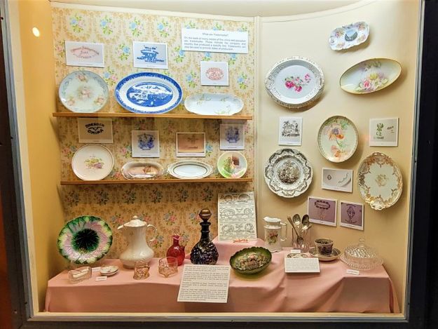 Tableware display. Photo by LibbyMT.com.