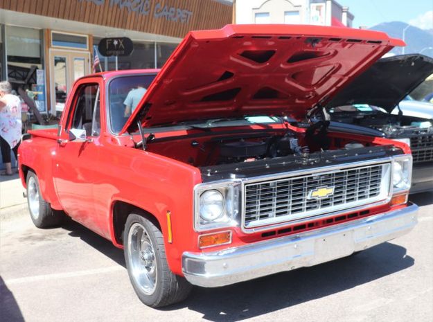 1974 Chevy C10. Photo by LibbyMT.com.