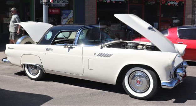 1956 Ford Thunderbird. Photo by LibbyMT.com.