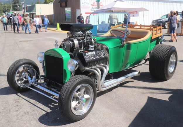 1927 Ford Model T. Photo by LibbyMT.com.