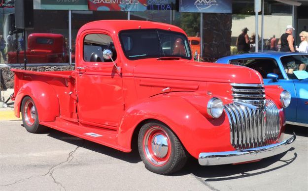 1946 Chevy pickup. Photo by LibbyMT.com.