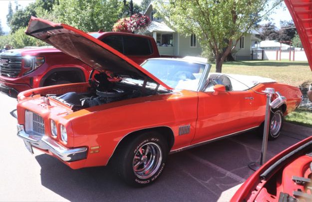 1971 Pontiac LeMans. Photo by LibbyMT.com.