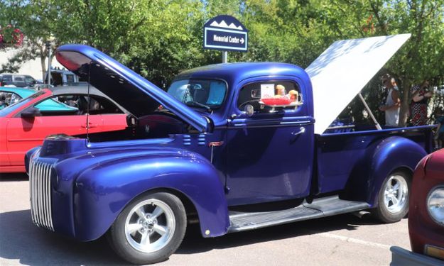 1947 Ford pickup. Photo by LibbyMT.com.