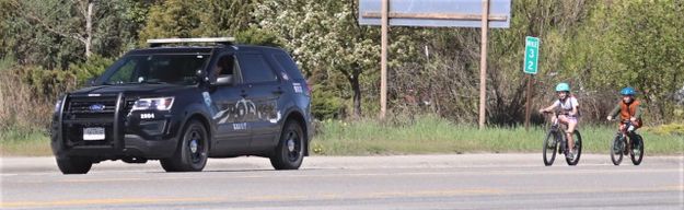 Libby Police escort. Photo by LibbyMT.com.