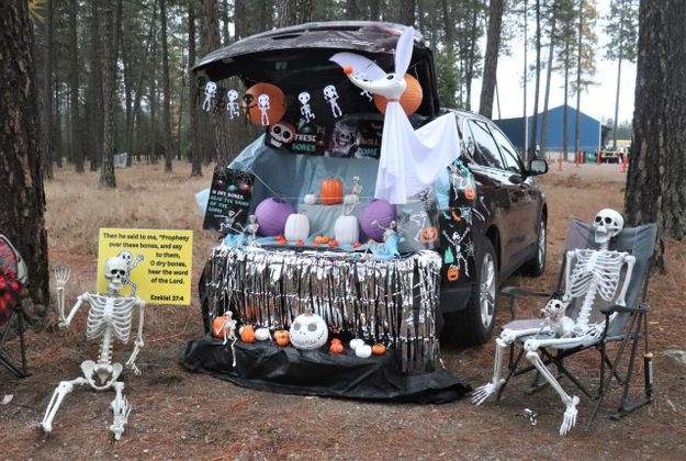 Again. Photo by LibbyMT.com.