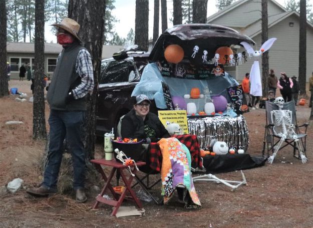 Halloween spirit. Photo by LibbyMT.com.