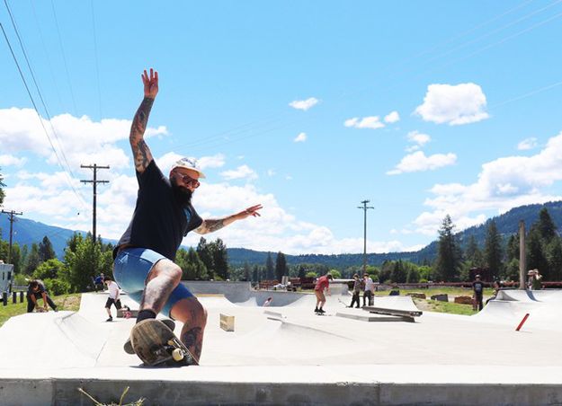 Skateboarding. Photo by LibbyMT.com.