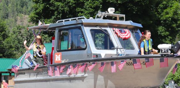 U.S. Army Corps of Engineers. Photo by LibbyMT.com.