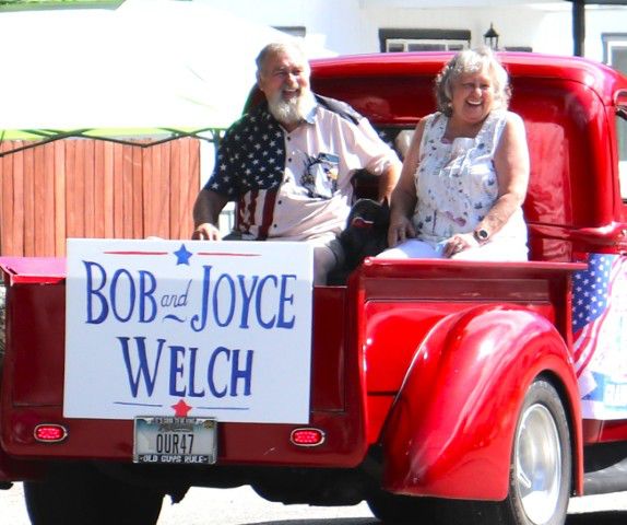 Grand Marshals. Photo by LibbyMT.com.