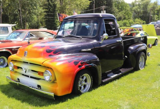 1953 Ford F-100. Photo by LibbyMT.com.