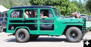 <center>1952 Willys Jeep</center> <center>Station Wagon</center>. Photo by LibbyMT.com.