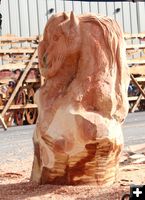 Emil Szkipala's carving taking shape. Photo by LibbyMT.com.