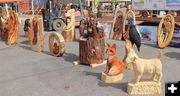 Quick carves. Photo by LibbyMT.com.