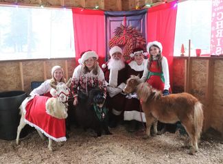 Santa at El Rio Ponies