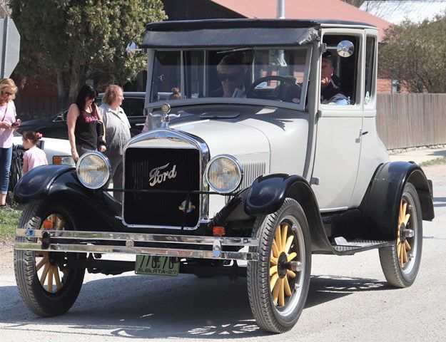 1927 Model T. Photo by LibbyMT.com.