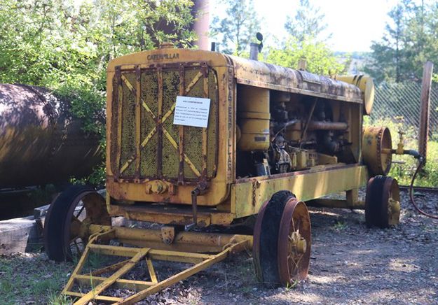 Air compressor for mining operations. Photo by LibbyMT.com.