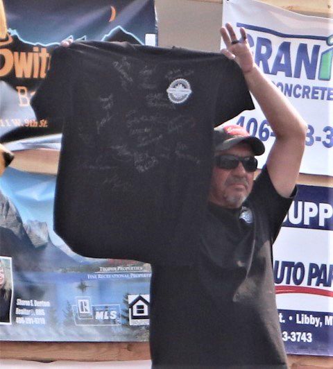 Signed T-shirt up for bid. Photo by LibbyMT.com.