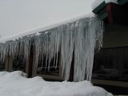 Big Icicles. Photo by LibbyMT.com.